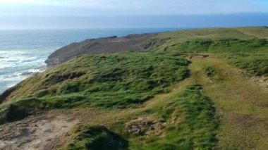 Kilkee Cliffs - havadan görüntüleri üzerinde nefes kesen uçuş