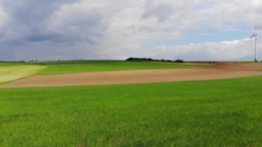 Doğanın güzelliği yukarıda - ülkenin geniş alanlar üzerinde hava uçuş