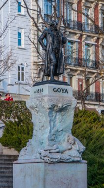 Anıt ve Goya Madrid Prado Müzesi'nde heykeli