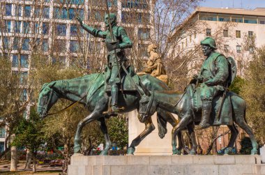 Cervantes anıt Madrid Plaza De España'nın, Don Quijoite heykeli ile