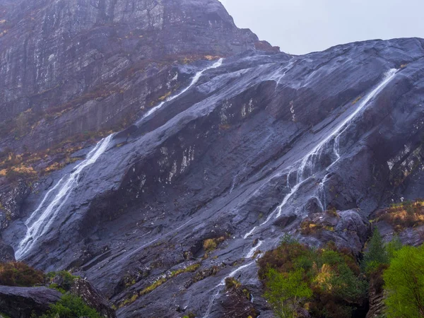 Catarata Gleninchaquin en la península de Beara —  Fotos de Stock