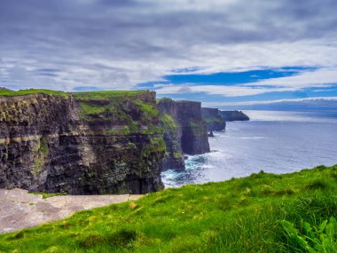 Muhteşem doğa ve manzara İrlanda Moher Cliffs at