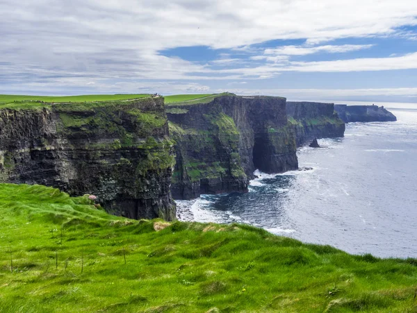 Dünya ünlü Cliffs, Moher İrlanda'nın Atlantik kıyısında
