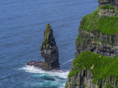 Dünya ünlü Cliffs, Moher İrlanda'nın Atlantik kıyısında