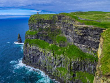 Dünya ünlü Cliffs, Moher İrlanda'nın Atlantik kıyısında