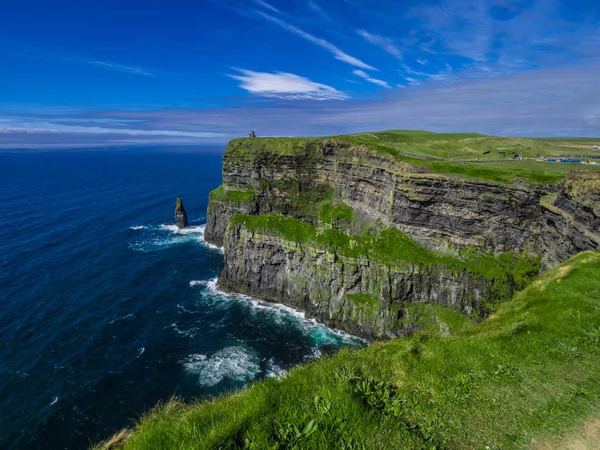 Muhteşem doğa ve manzara İrlanda Moher Cliffs at