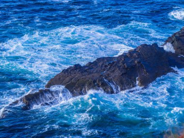 Yaban Atlantik Okyanusu - İrlanda Kilkee Cliffs dan havadan görünümü