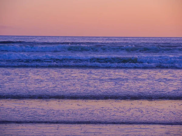 Oceano Atlântico ao pôr-do-sol - vista de Inch Beach Dingle — Fotografia de Stock