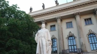 Berlin 'deki ünlü Humboldt Üniversitesi