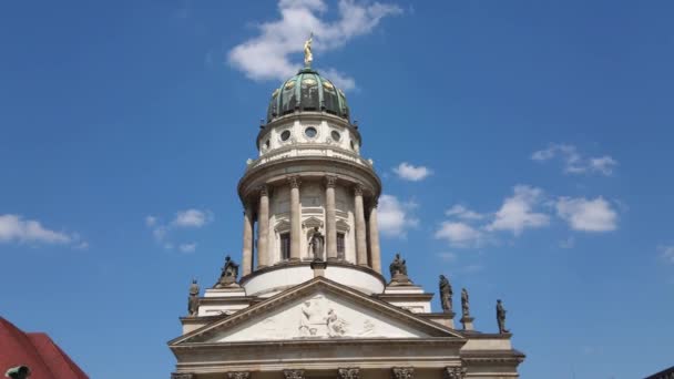 Kuppel des Deutschen Doms in Berlin — Stockvideo