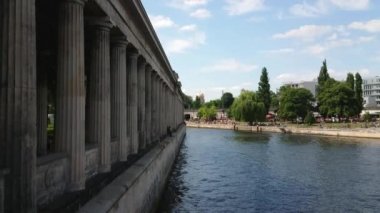 Berlin 'deki River Spree Müzesi Adası