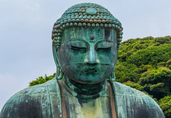 Leghíresebb látnivalója a Kamakura - a nagy Buddha Daibutsu - Tokyo, Japán - 2018. június 12. — Stock Fotó