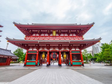 Hozo-mon Kapısı Tokyo Asakusa - Tokyo, Japonya - 12 Haziran 2018 Senso-ji Tapınağı'nda