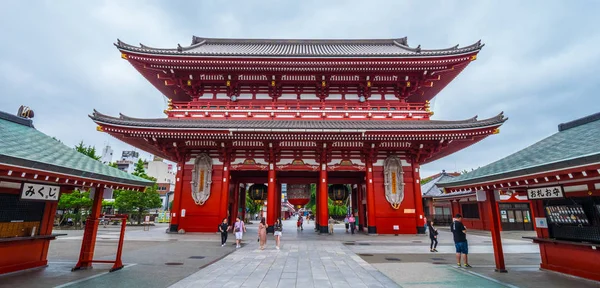 东京浅草传感器寺 Hozo-星期一门-2018年6月12日 — 图库照片