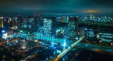 Tokyo gece - güzel şehir ışıkları - Tokyo, Japonya tarafından - 12 Haziran 2018 üzerinde havadan görünümü