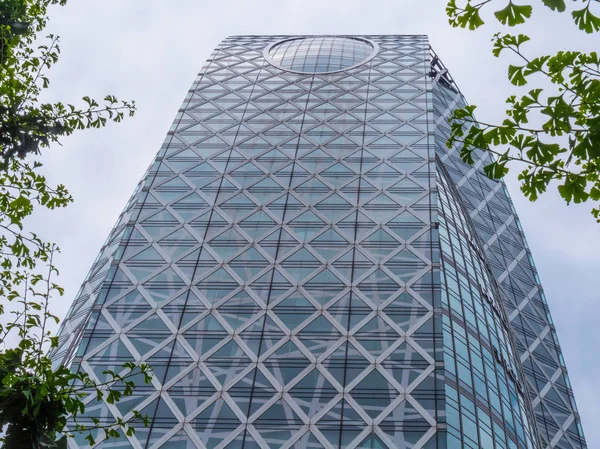 Cocoon Tower called Tokyo Mode Gakuen - famous building in the city - TOKYO, JAPAN - JUNE 17, 2018 — Stock Photo, Image