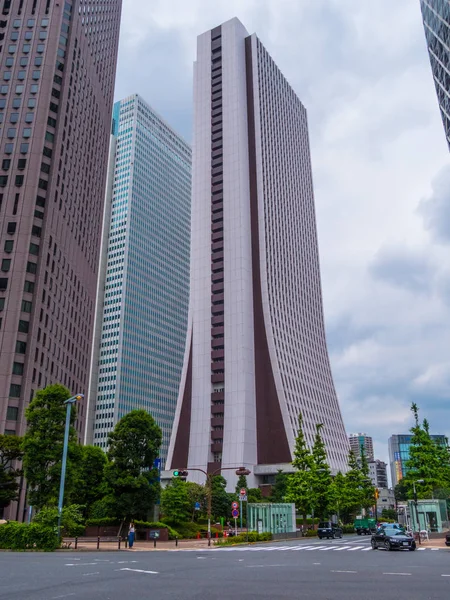Headquarter Building of Sompo Japan Nippon Koa Credit Corporation in Tokyo - TOKYO, JAPAN - JUNE 17, 2018 — Stock Photo, Image