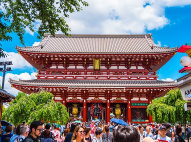 Senso-ji Tapınağı da Asakusa Tapınağı Tokyo - Tokyo, Japonya - 19 Haziran 2018 denir.