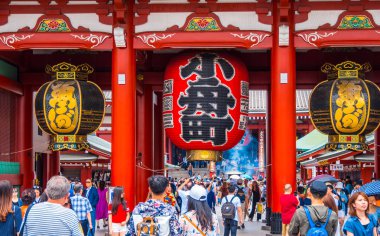 Senso-ji Tapınağı da Asakusa Tapınağı Tokyo - Tokyo, Japonya - 19 Haziran 2018 denir.