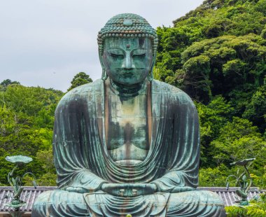 Dünyaca ünlü Daibutsu Buddha - Kamakura 'daki Büyük Buda Heykeli