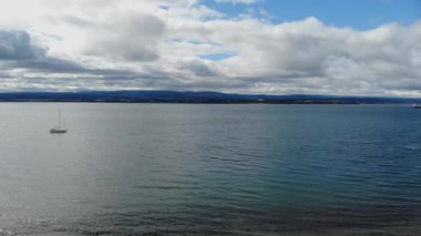 Uçuş Cromarty Firth İskoçya Highlands üzerinde