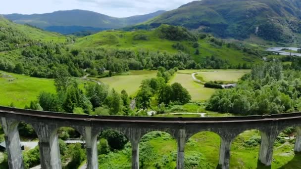 Famous Glenfinnan Viaduct Scottish Highlands Popular Landmark — Stock Video