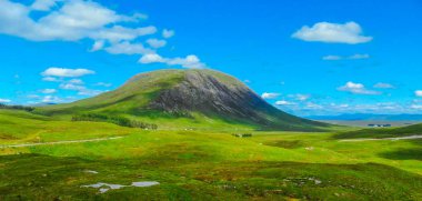 Glencoe İskoçya Highlands harika manzara üzerinde havadan görünümü