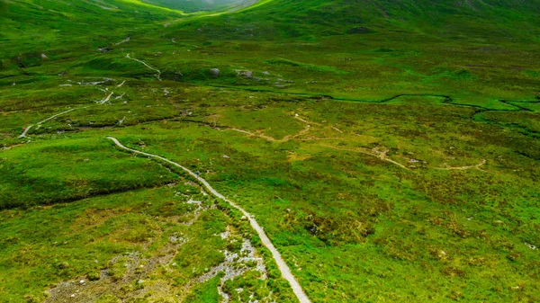 Le meravigliose Highlands scozzesi - Glencoe Valley in Scozia — Foto Stock