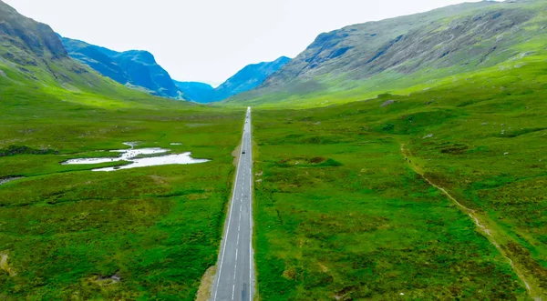 Vägen Genom Glencoe Valley Högländerna Skottland Flygfoto — Stockfoto