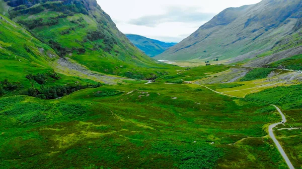 The amazing Scottish Highlands - Glencoe valley in Scotland — Stock Photo, Image