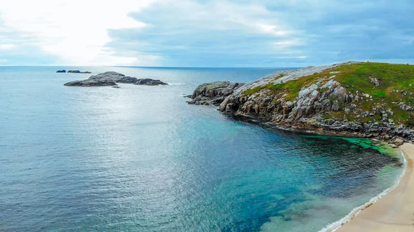 Hermosa playa de Sheigra y acantilados en Shegra Norte de Escocia — Foto de Stock