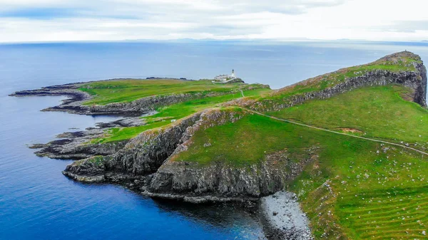 The Highlands of Scotland from above - view over the scenery and famous landmarks — Stock Photo, Image