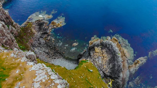 Neist 点在斯凯岛-惊人的悬崖和景观在苏格兰高地 — 图库照片