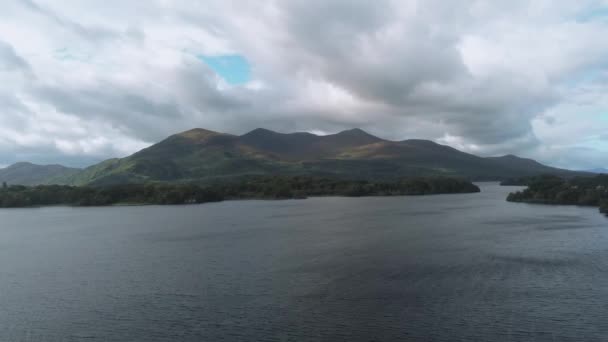 Hermoso Parque Nacional de Killarney en Irlanda — Vídeos de Stock