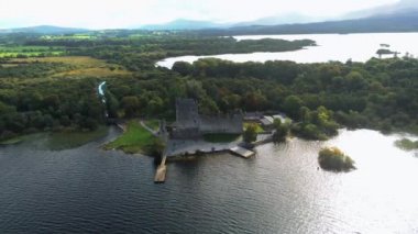 Ünlü Ross Castle İrlanda Killarney Milli Parkı
