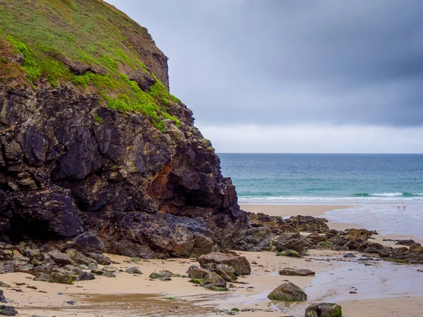 St Agnes Beach i Cornwall - en surfers paradise i England — Stockfoto