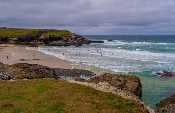 Cornwall Anglia - kilátás nyílik a csodálatos landcape, a parton — Stock Fotó