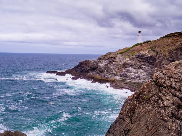 Cornwall Anglia - kilátás nyílik a csodálatos landcape, a parton — Stock Fotó