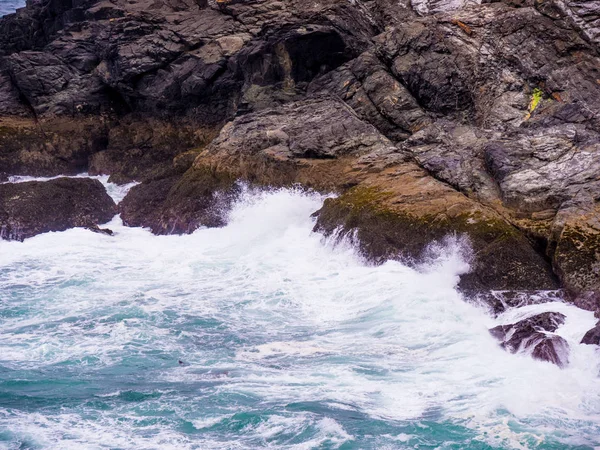 Merveilleuse côte de Cornouailles en Angleterre - un point de repère populaire — Photo