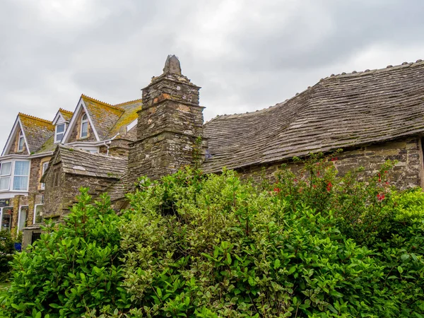 Das alte Postamt von Tintagel in Kornwall - ein berühmtes Gebäude — Stockfoto