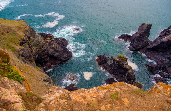 Paesaggio incredibile a Kynance Cove - un posto meraviglioso in Cornovaglia — Foto Stock