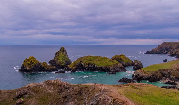 Amazing landscape at Kynance Cove - a wonderful place in Cornwall — Stock Photo, Image
