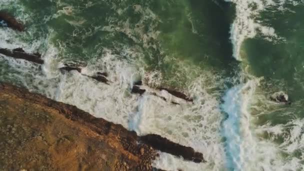 Cornwall Engeland van bovenaf - vlucht over de fascinerende kust — Stockvideo