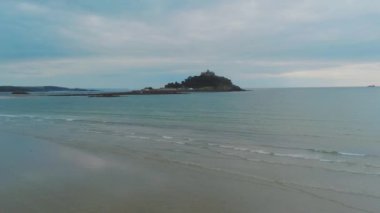 Mount Saint Michael Cornwall - popüler bir dönüm noktası