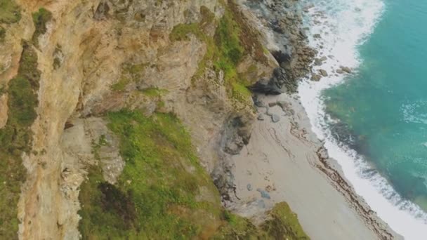 Vista aérea de la costa de Cornualles — Vídeo de stock