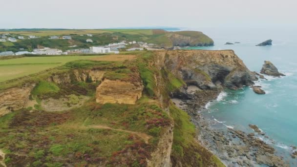 Aerial view over the coastline in Cornwall — Stock Video