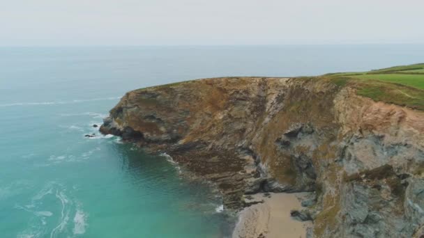 Cornwall Engeland van bovenaf - vlucht over de fascinerende kust — Stockvideo