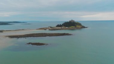 Mount Saint Michael Cornwall - popüler bir dönüm noktası