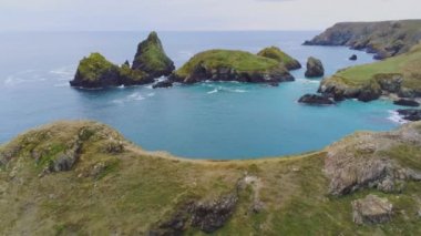 Cornwall kıyı şeridi üzerinde havadan görünümü