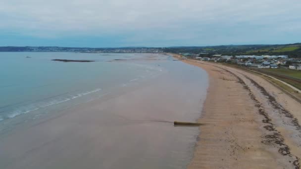 Vue aérienne sur le littoral de Cornouailles — Video